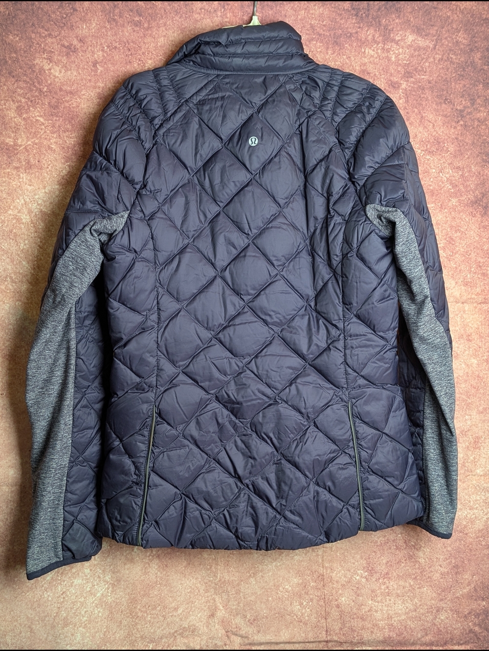 Lululemon Purple Gray Quilted Goose Down Puffer Jacket Stretch Athletic - Picture 5 of 14